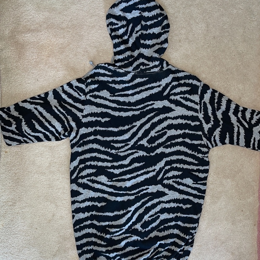 H&M Jacket - Picture 2 of 4